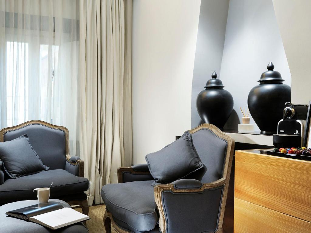 Mario De' Fiori 37 - Resim 34