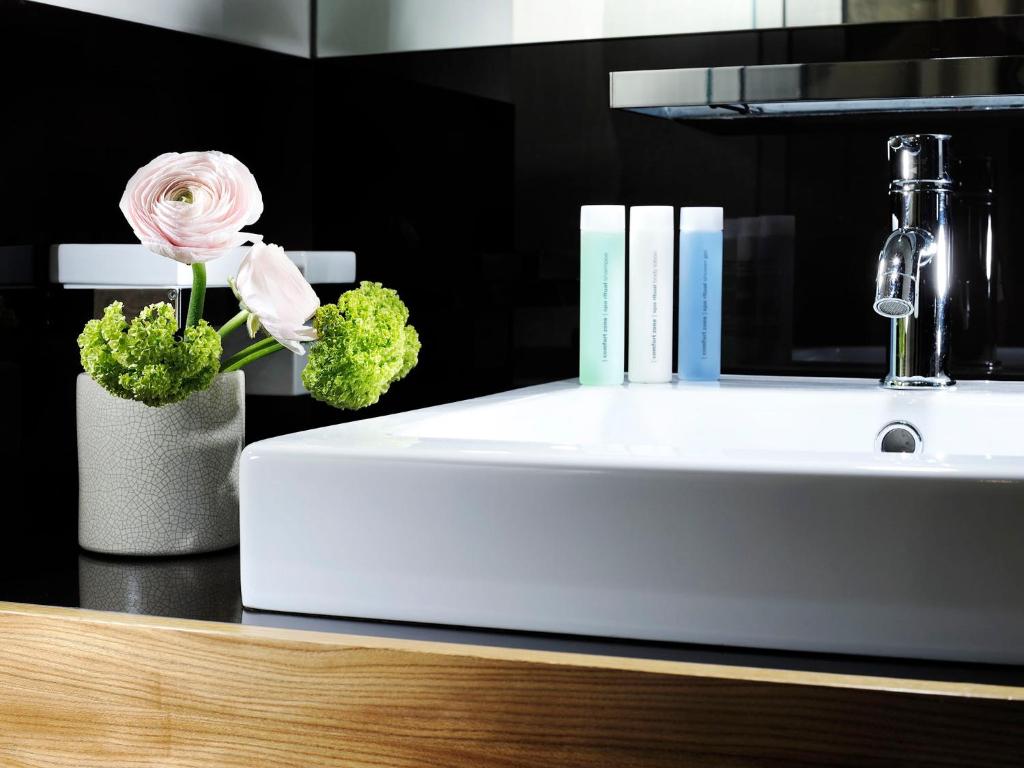 Mario De' Fiori 37 - Resim 26