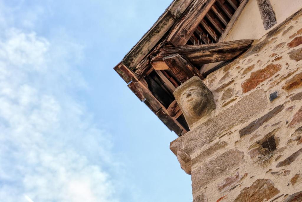 Fotografie z fotogalerie ubytování Logis Hotel Auberge Dupuytren v destinaci Pierre-Buffière