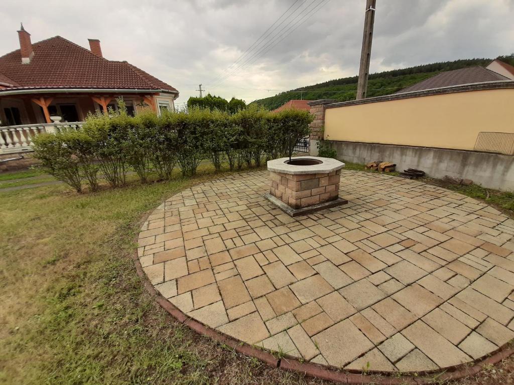 Zahrada ubytování Zoli Vendégház