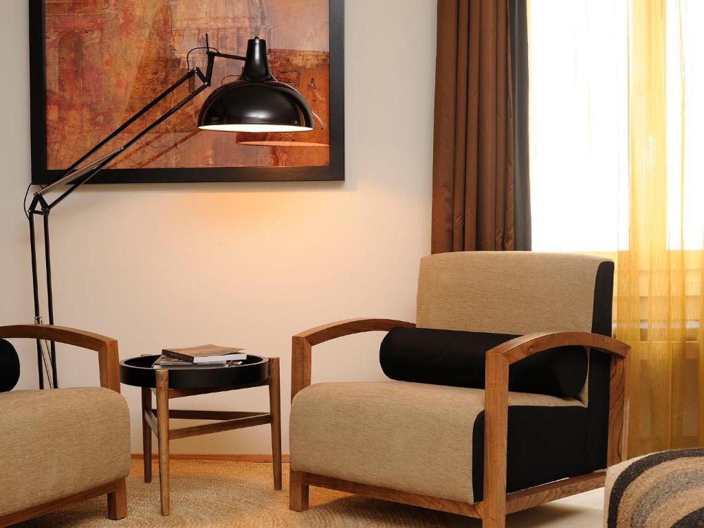 A seating area at Babuino 181 - Small Luxury Hotels of the World