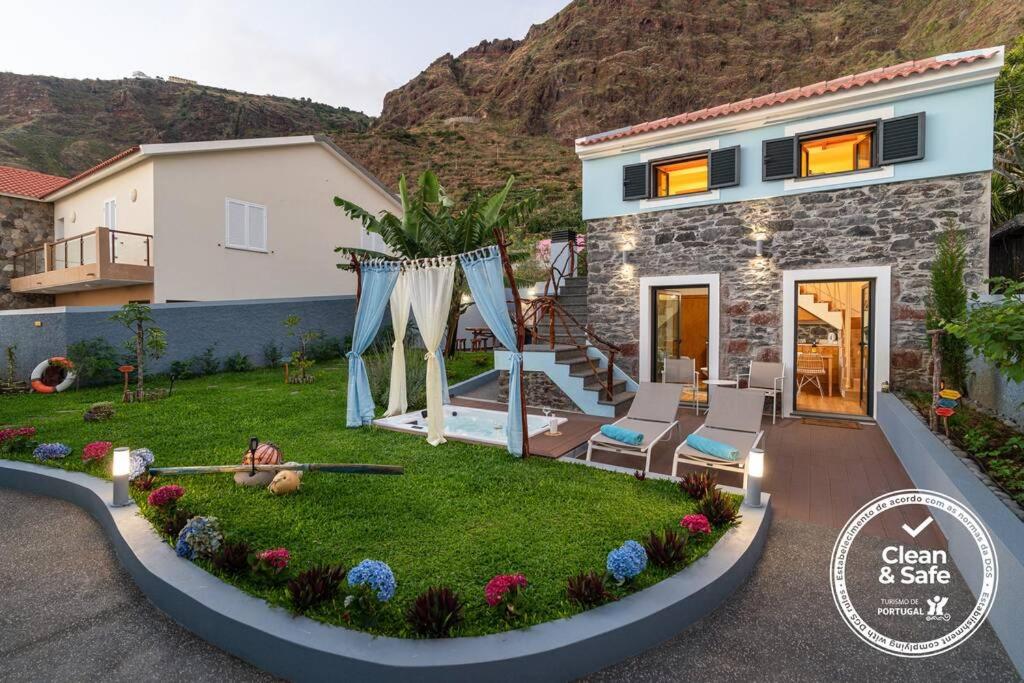 Γενική θέα στο βουνό ή θέα στο βουνό από  αυτή η παραθεριστική κατοικία