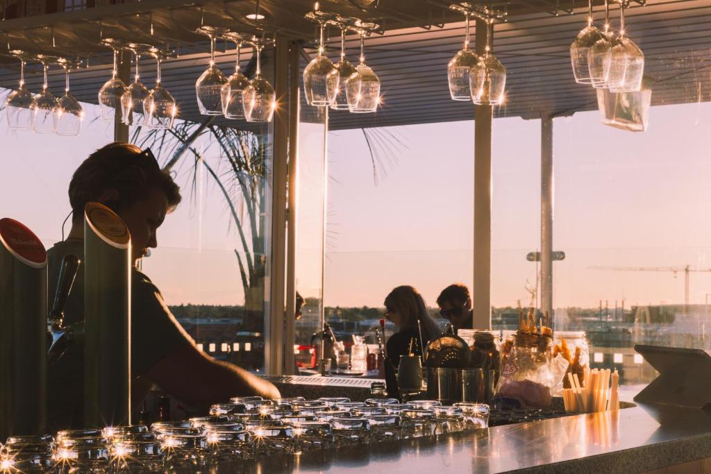 The Muse Christchurch Art Hotel - Resim 45