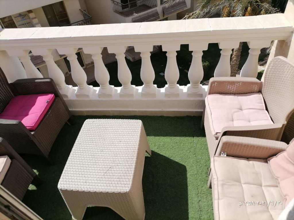 A seating area at Chalet in Belagio Ain Sokhna