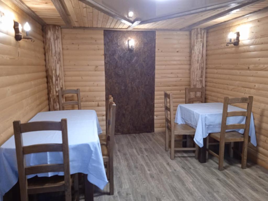 Fotografie z fotogalerie ubytování Шепіт річки v destinaci Siněvir
