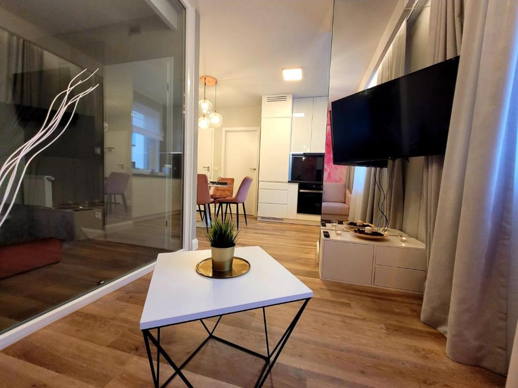 HO!HOUSE Legnicka - 14