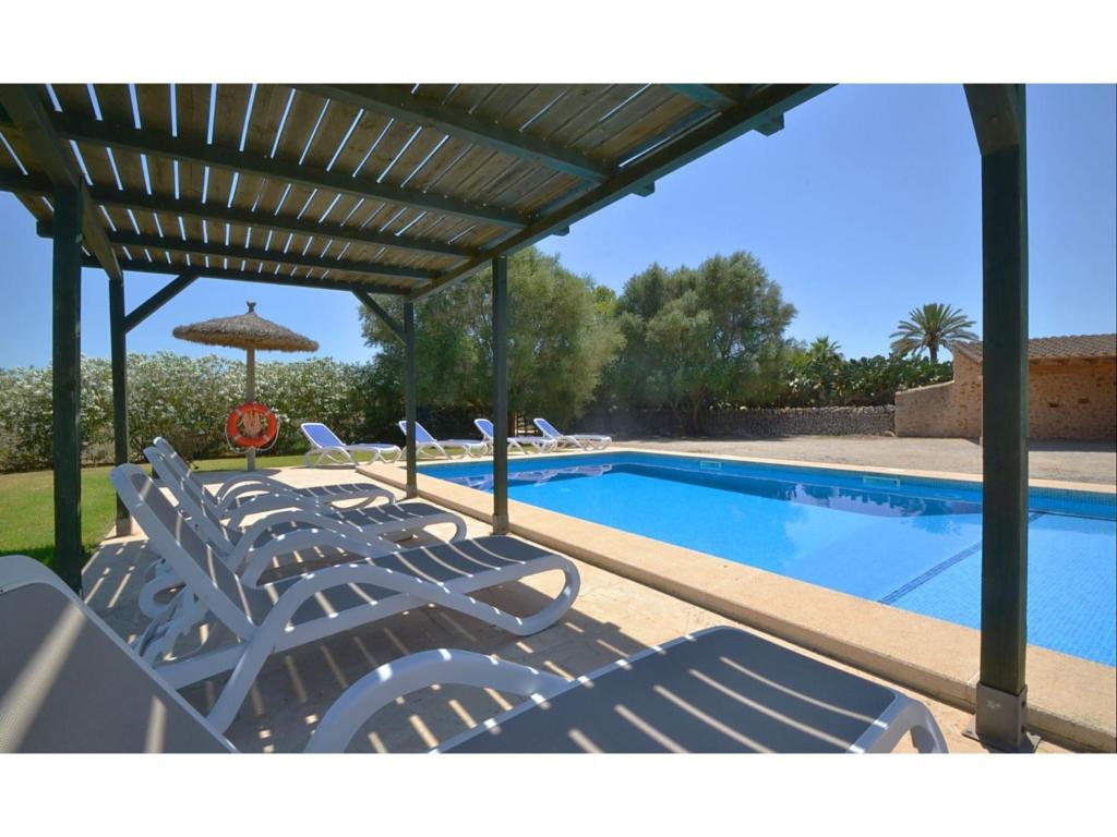 Bazén v ubytování Mansion Mallorca with Private Pool nebo v jeho okolí