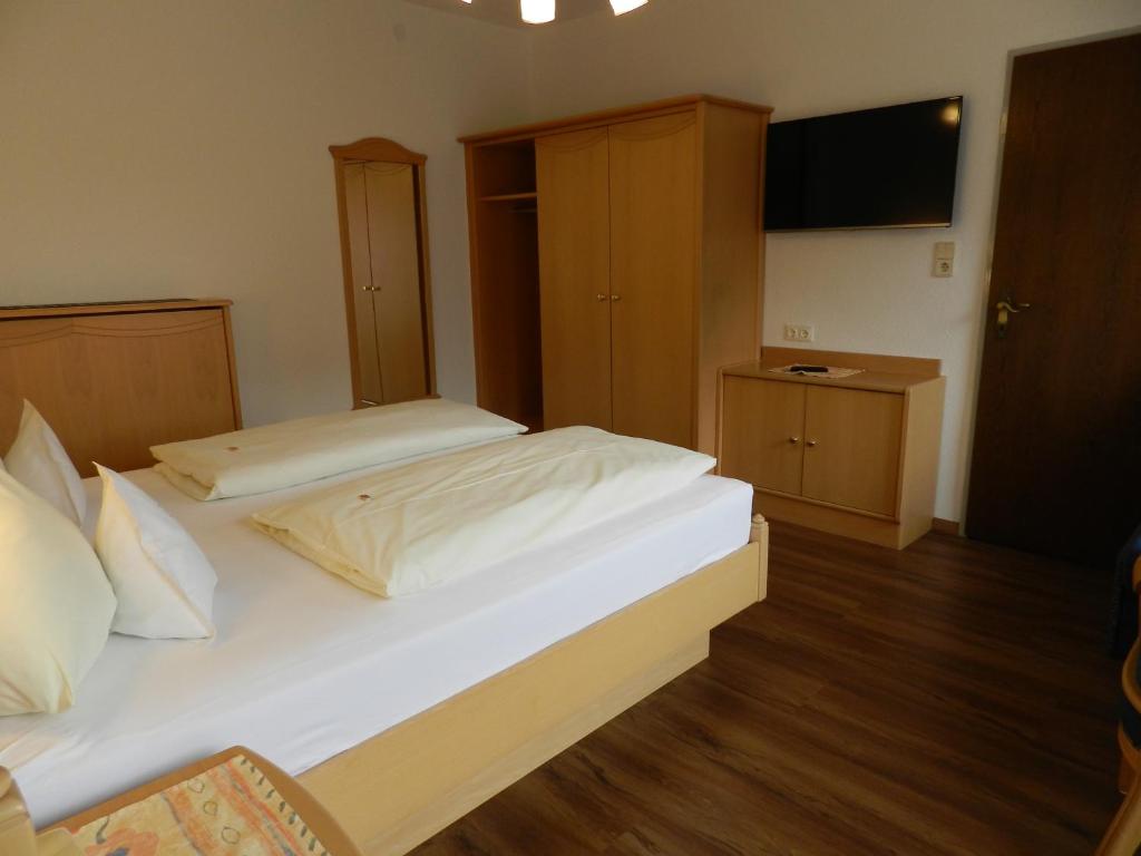 Postel nebo postele na pokoji v ubytování Das Edelweiss