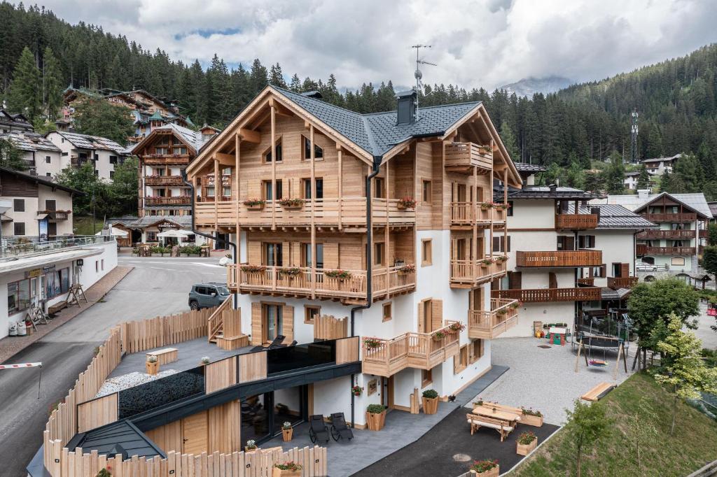 ALPINE DAYS Mountain Home, Madonna di Campiglio — property photo 5