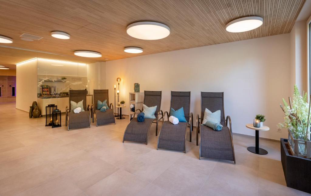 Posezení v ubytování JUFA Hotel Savognin