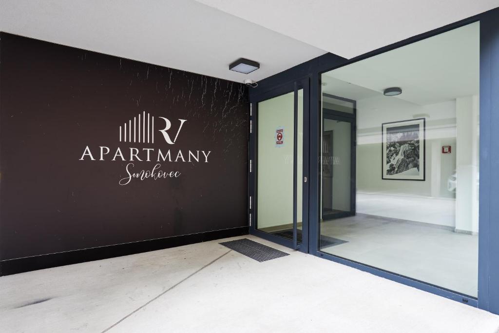 RV Apartment Olivine tanúsítványa, márkajelzése vagy díja