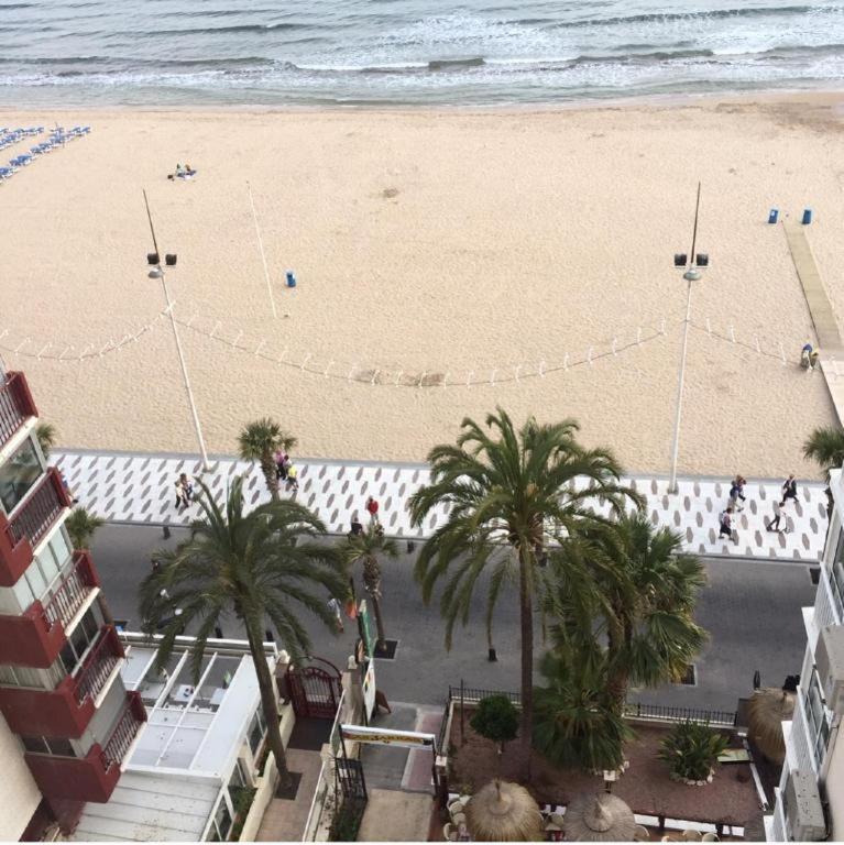 Fotografia z galérie ubytovania Levante First Line Yago BeachFront Spatial v destinácii Benidorm