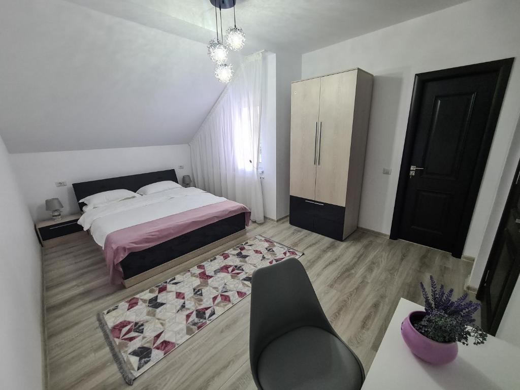 Pensiunea Lavanda, Piatra-Neamț - Habitación Doble Con Baño Privado