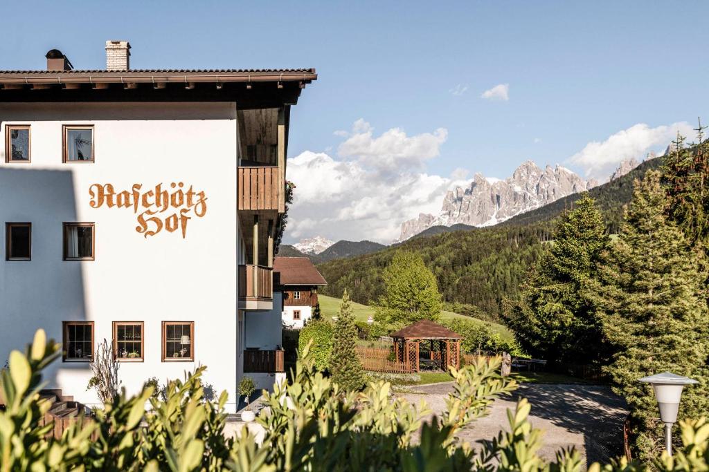 Nespecifikovaný výhled na hory nebo výhled na hory při pohledu z bed and breakfast