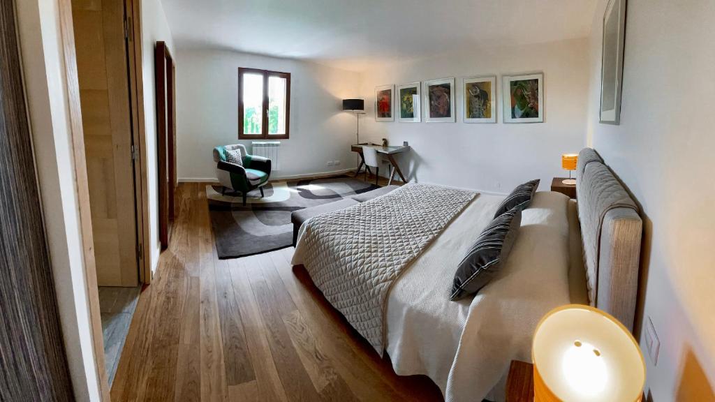 Posezení v ubytování Suites & Balnéo chez l'habitant - Vue panoramique sur le Vercors