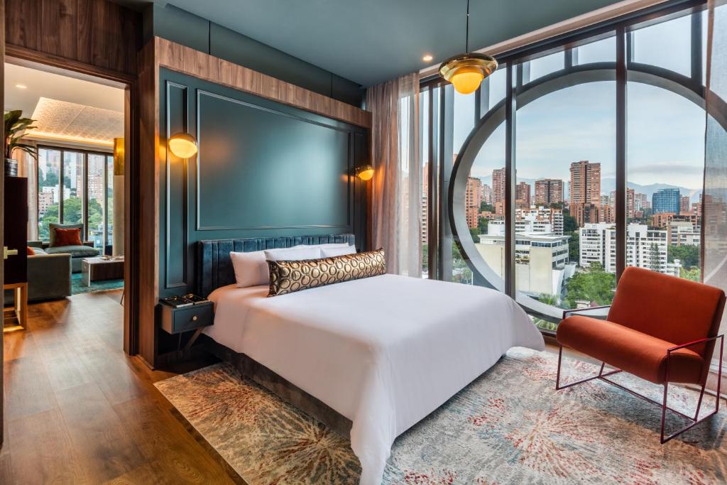 Hoteles en el Poblado, Medellin 309651593