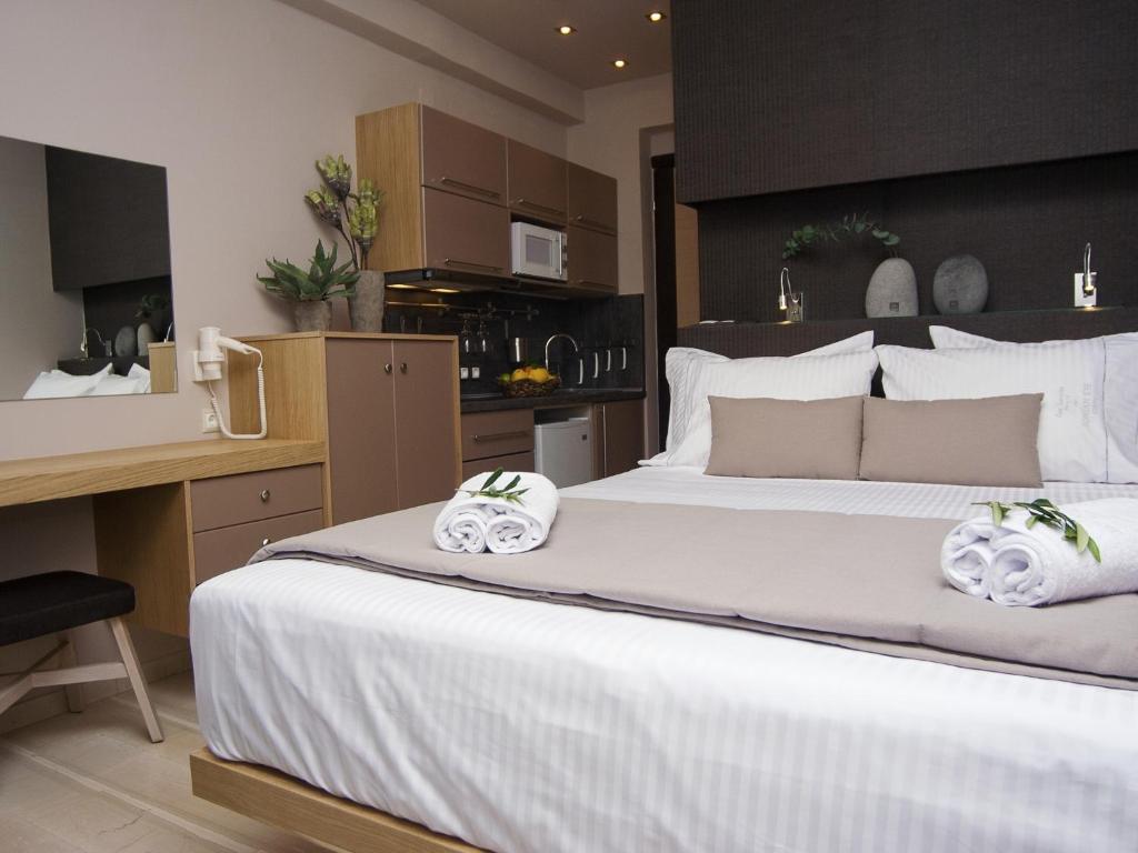 Kuchyň nebo kuchyňský kout v ubytování Ionian Eye Design Studios & Spa