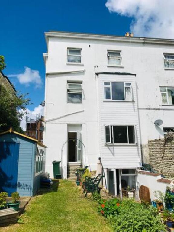 Crofton House Garden Apartment, Ryde Updated 2023 Prices