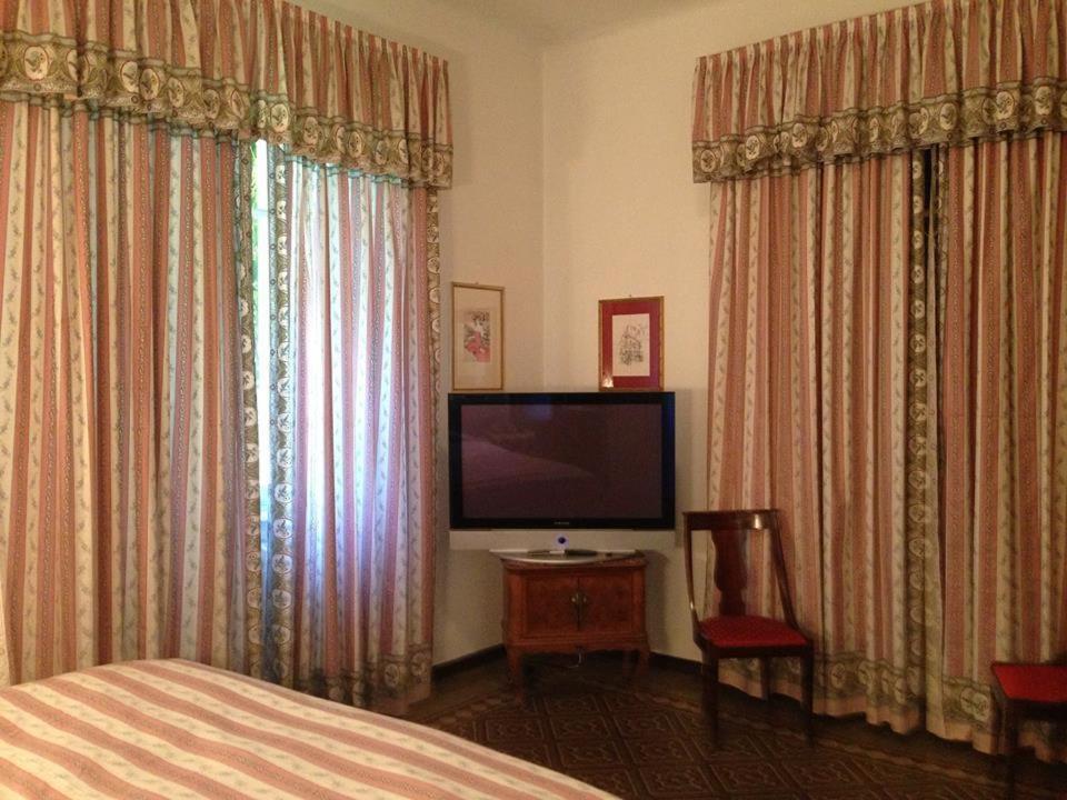 Albergo Ristorante Madonnina - Drie Verbindende Tweepersoonskamers