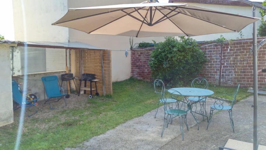 Maison de villégiature à Trouville sur Mer - Maison De Trois Chambres