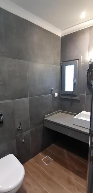 RiverBed Traditional Guest House - 17