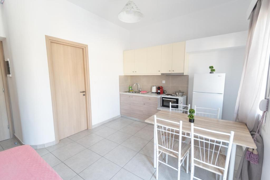 Old Town Comfort by Irini - 4