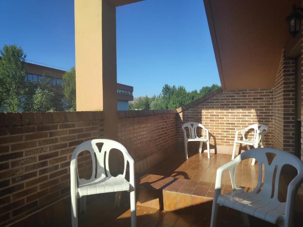 A balcony or terrace at TurJalon - Apartamentos