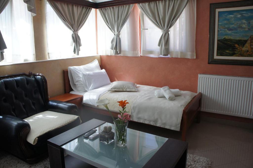 Apartments Dragović Nikšić - Superior Studio (3 Adults)
