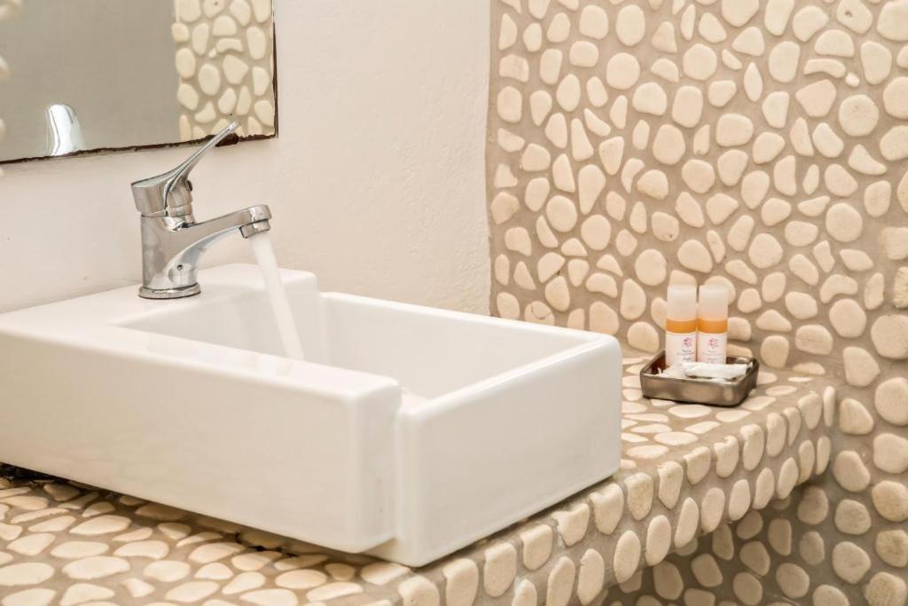 Onar Hotel & Suites - 4