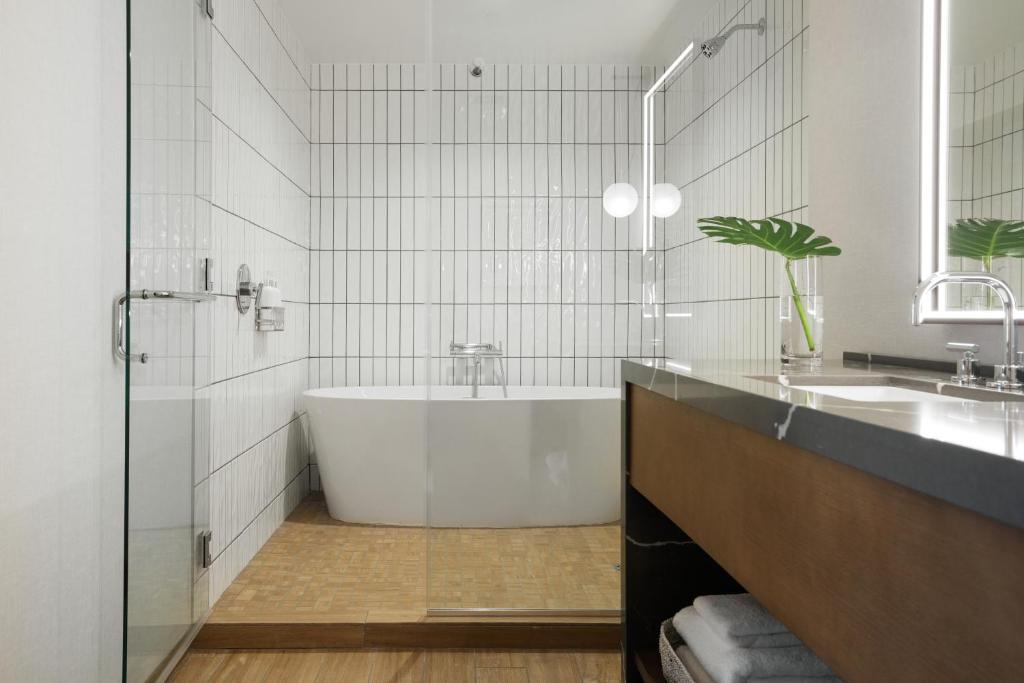Kimpton - Harper Hotel, an IHG Hotel - 