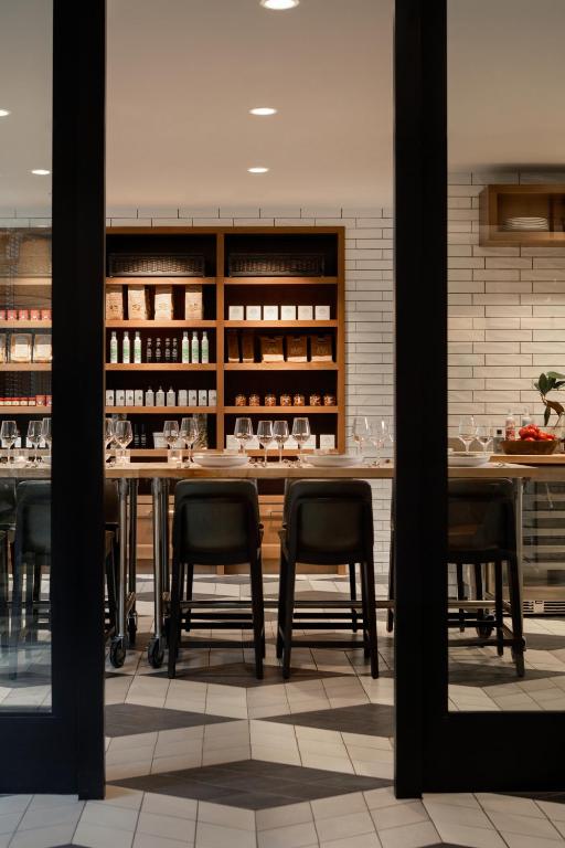 Kimpton - Harper Hotel by IHG photo