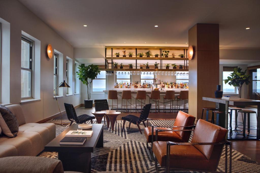 Kimpton - Harper Hotel by IHG photo
