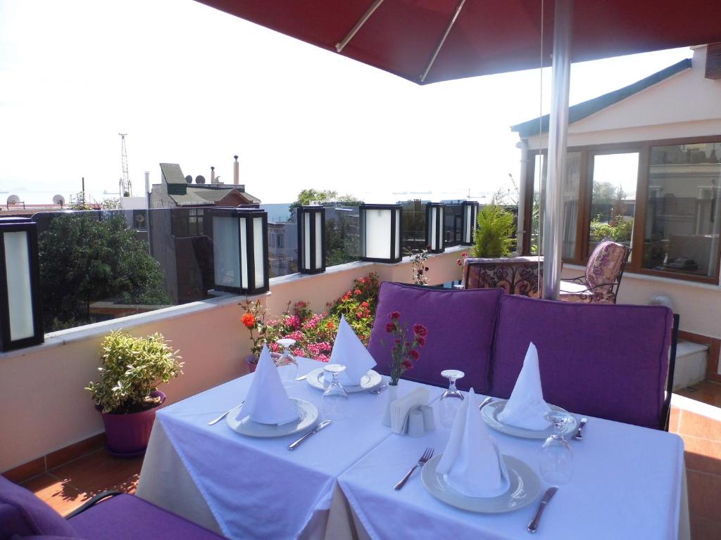 Balkón nebo terasa v ubytování GLK PREMIER The Home Suites & Spa