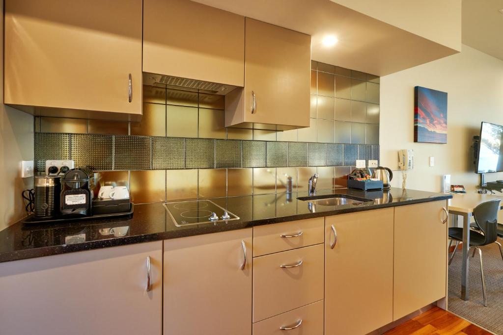 The White Morph - Heritage Collection - Resim 23