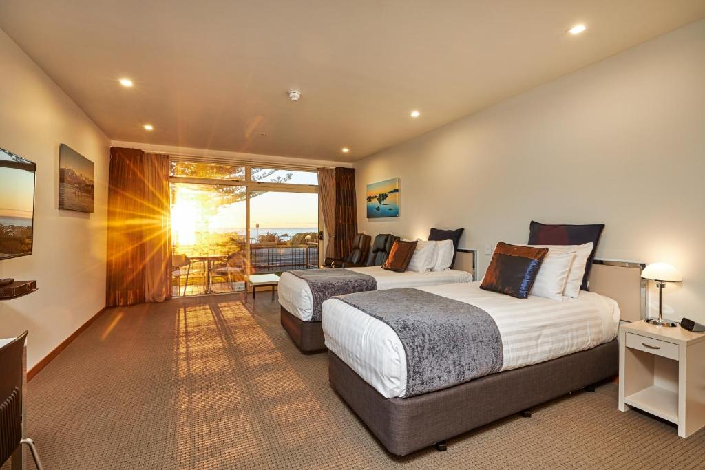 The White Morph - Heritage Collection - Resim 9