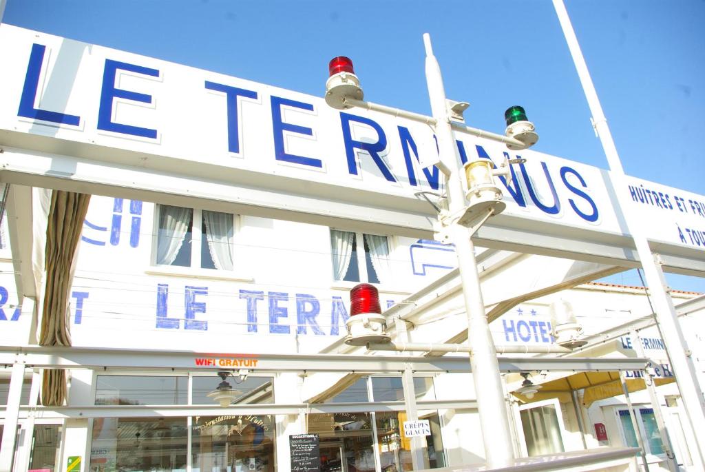 Fotografie z fotogalerie ubytování Logis hôtel Le Terminus v destinaci Bourcefranc