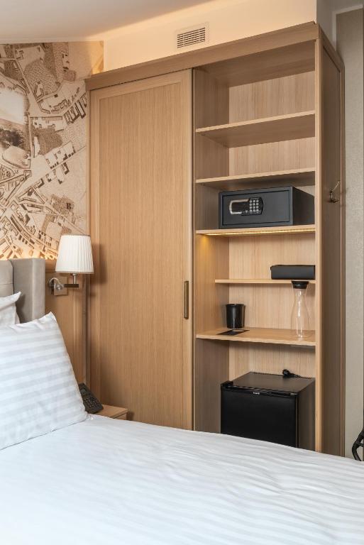 CALVARY Hotel & Restaurant Vilnius - Economy Attic Double Room