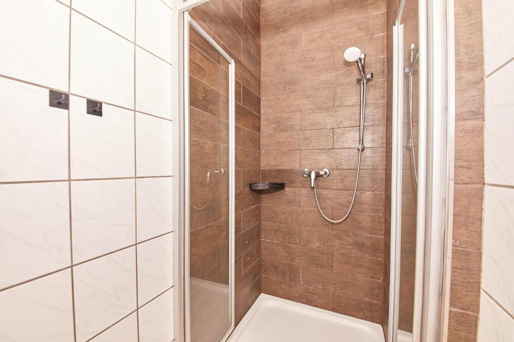 Hotel zum dicken Baum - Chambre Simple
