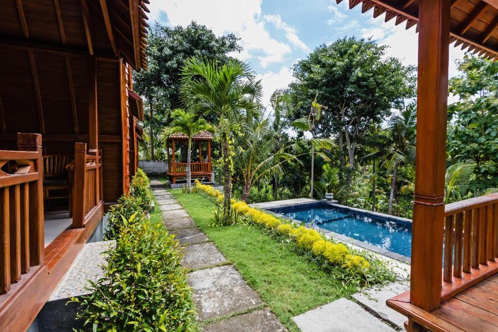 Kelingking Mesari Villa and Spa - 11