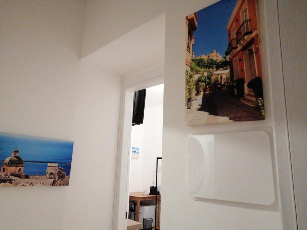 Telewizja i/lub zestaw kina domowego w obiekcie Le stanze di elisa