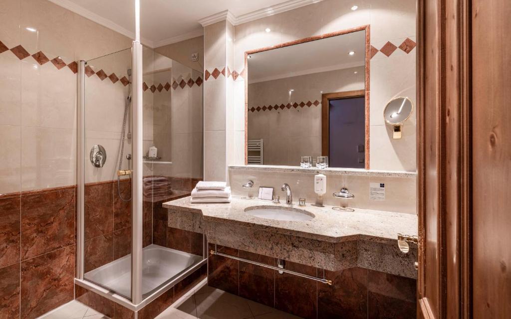 Falkensteiner Hotel & Spa Falkensteinerhof - Aile Odası