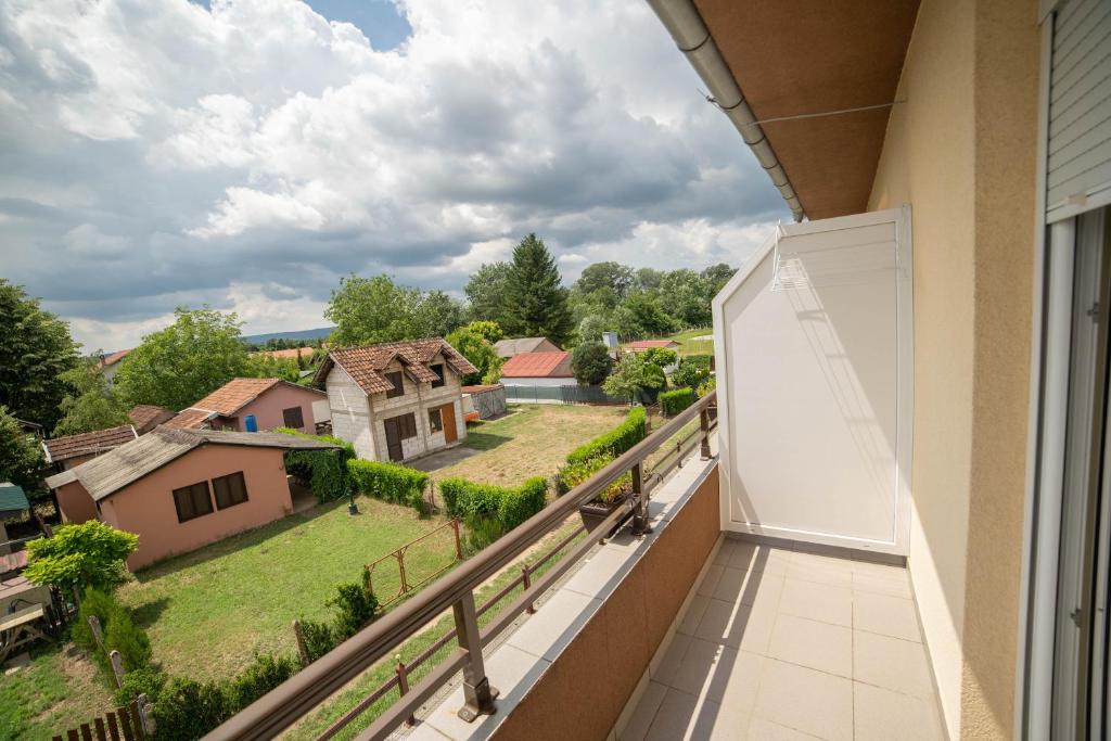 Budova, kde se aparthotel nachází