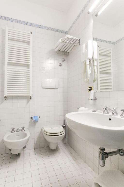 Hotel Ambassador - Triple Room