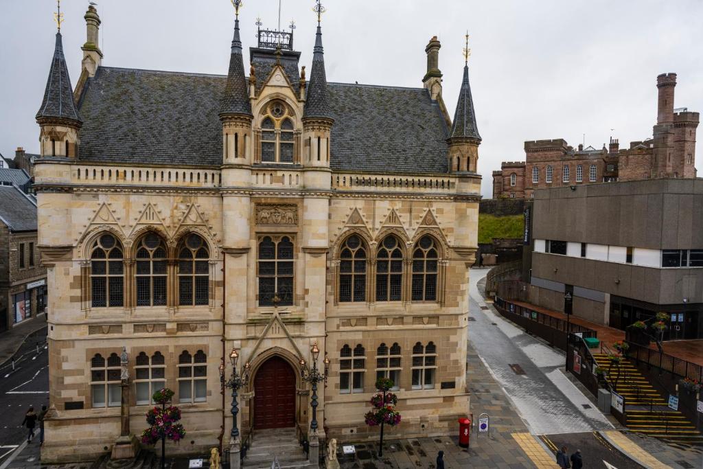 Inverness City Suites - Apartment Mit 2 Schlafzimmern – Hauptstraße