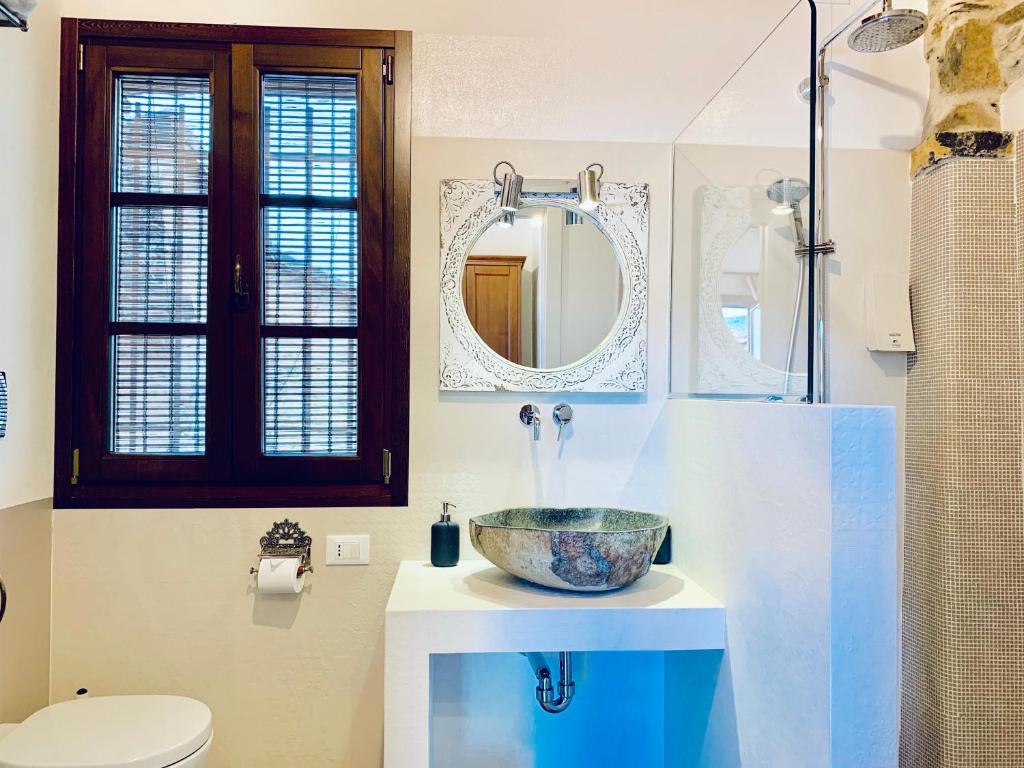 Kúpeľňa v ubytovaní Borgata Cantone Country House B&B