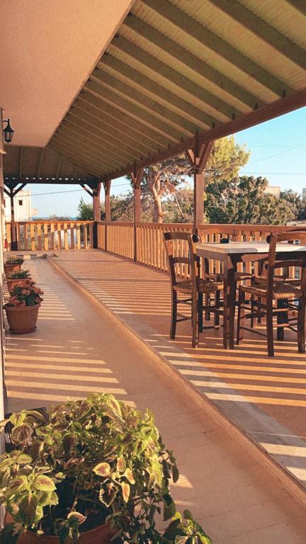 Balkon lub taras w obiekcie Εmmi