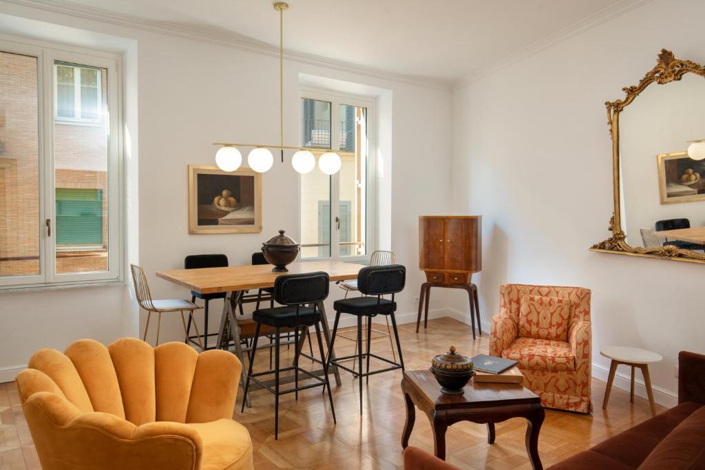 Posezení v ubytování Casavignoni luxury apartment near to Spanish step
