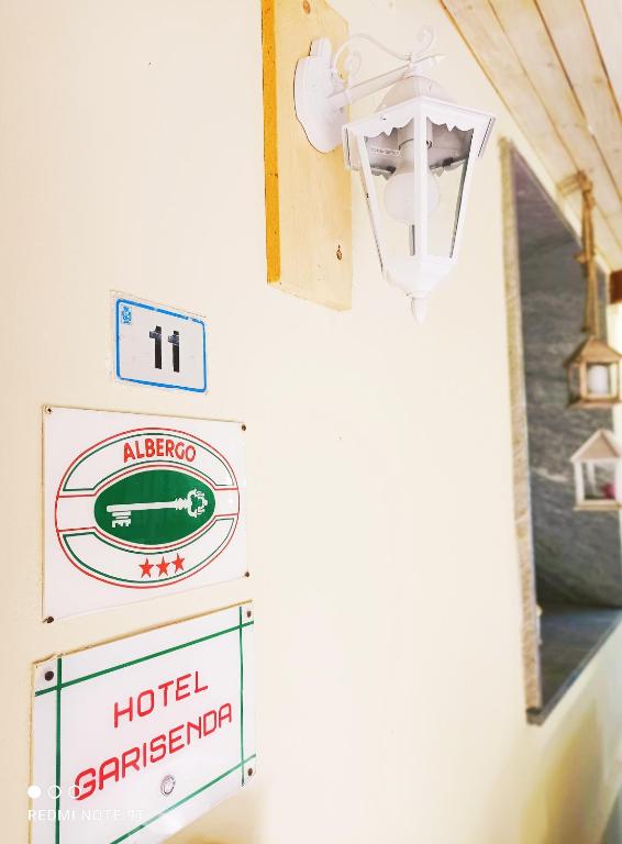 Hotel Garisenda B&B - in Centro a Riccione - - Resim 41