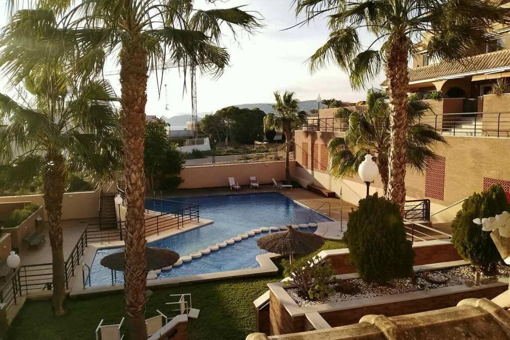 Fantástico Bungalow Oceano, Primera linea de playa, Alicante ...
