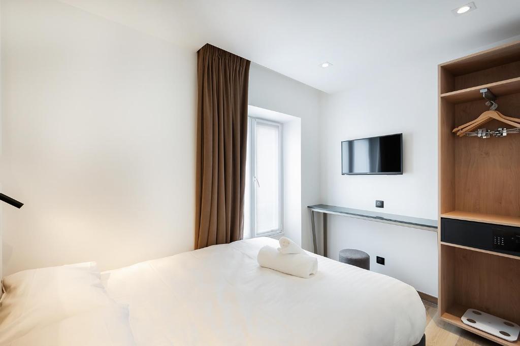 HOTEL AU COEUR DES ARTS ET METIERS - Resim 44